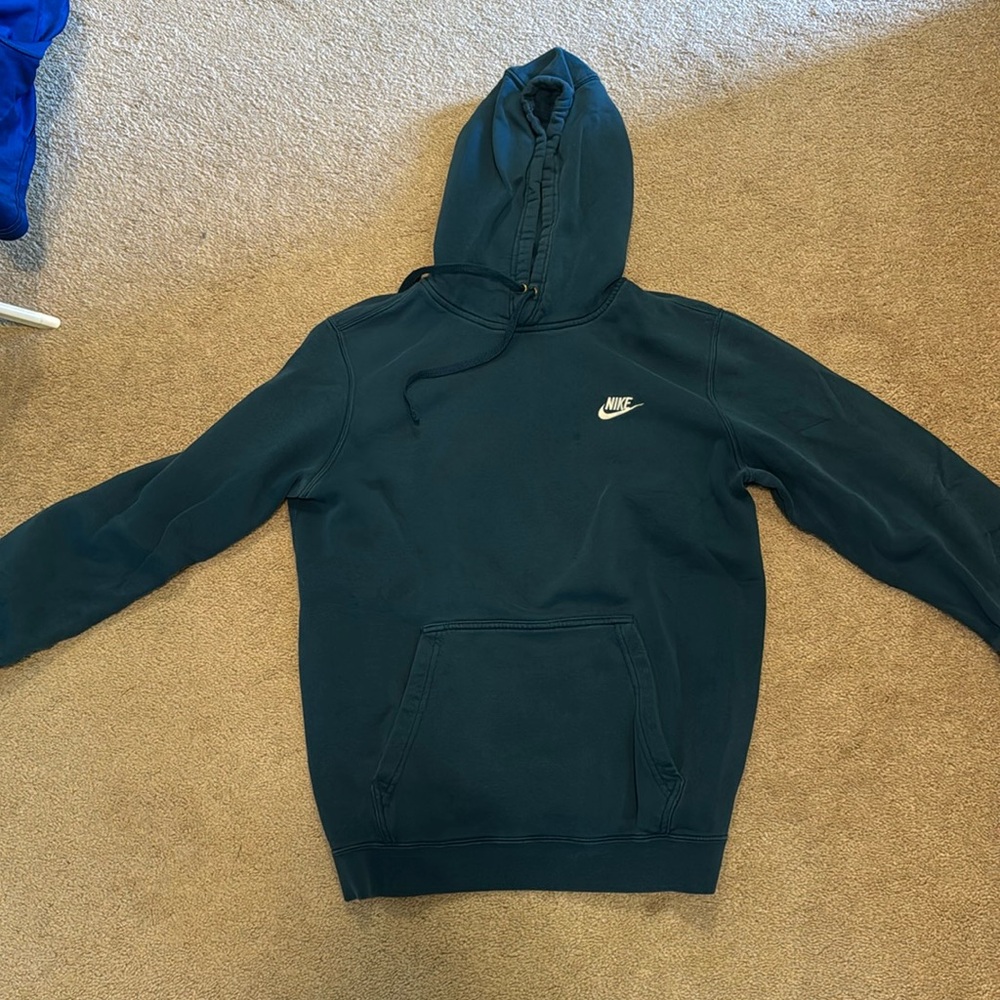Men’s Nike Sweatshirt